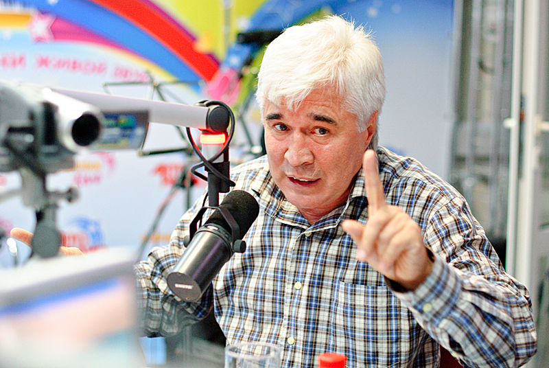 Футбольный обозреватель Евгений Ловчев. Фото zen.yandex.ua