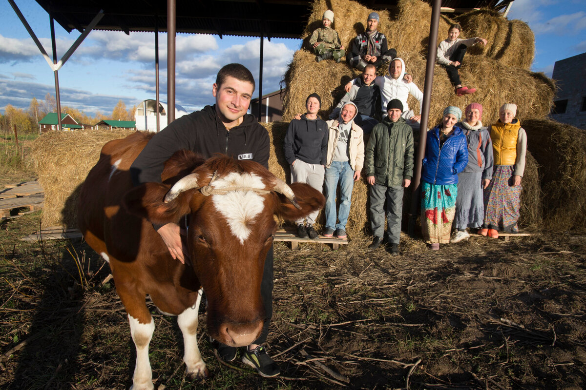 Фермеры сша. Дмитрий славянский тверь. Фермер живи. Фермеры франции. Человек фермер.