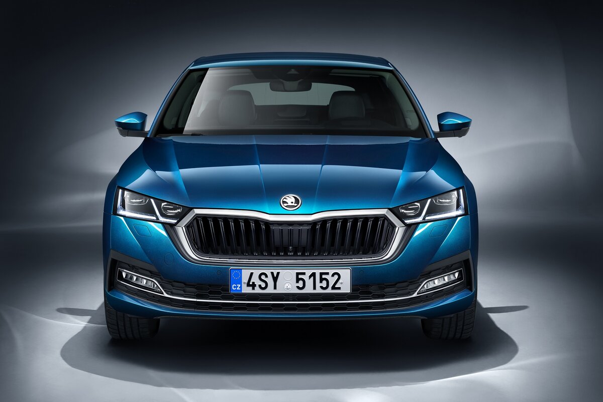 Тест-драйв SKODA Octavia: золотая классика! Ну, плюс-минус…