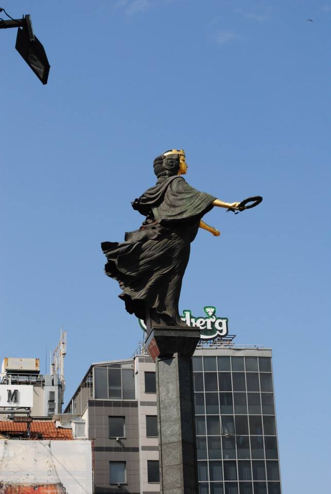 Монумент в честь языческой богини Софии Премудрой.