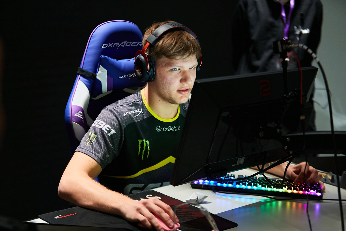 Игрок S1mple из команды Na'Vi