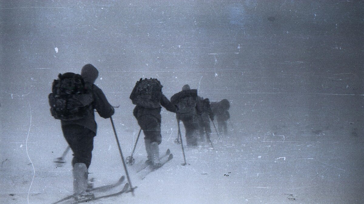 Кадр , сделанный одним из участников  экспедиции Дятлова