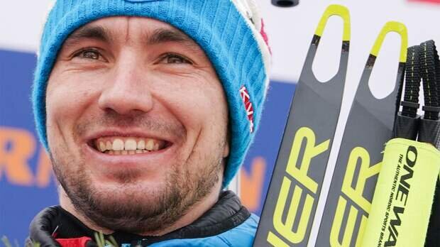 Александр Логинов празднует победу на ЧМ-2021