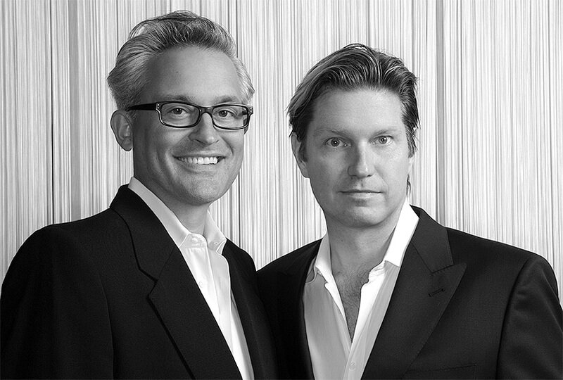 Марк Бэдгли и Джеймс Мишка, источник фото : https://randewoo.ru