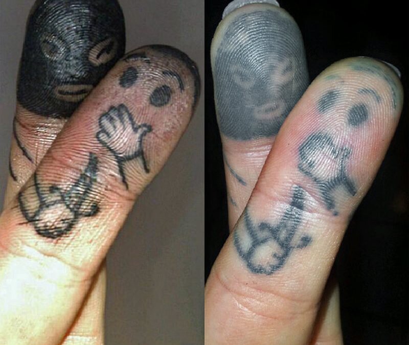 Сколько держится отпечаток. Тату для пальцев. Татуировки на пальцах. Тату на большом пальце. Маленькие тату на пальцах.