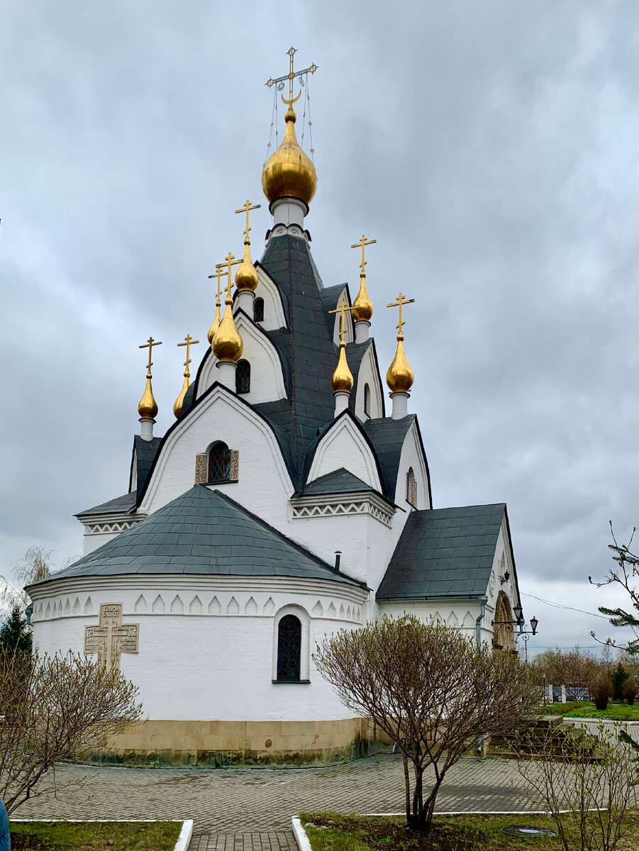 НЕ ЦЕНТРОМ ЕДИНЫМ МОСКВА ХОРОША! Храм-часовня на Гурьянова. | ЗОДЧИЙ НА  КОЛЁСАХ | Дзен