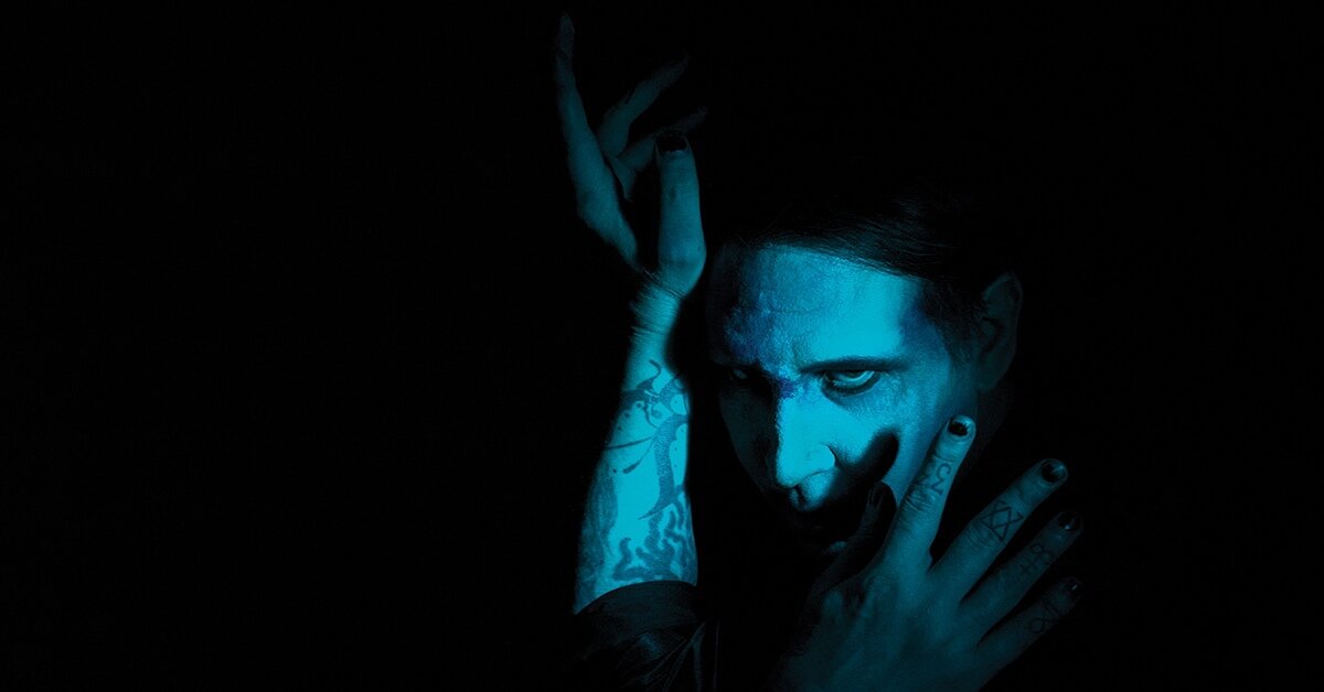 Промо-фотография к альбому WE ARE CHAOS 