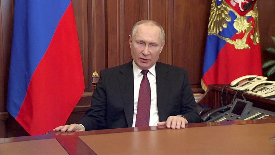     Владимир Путин  REUTERS