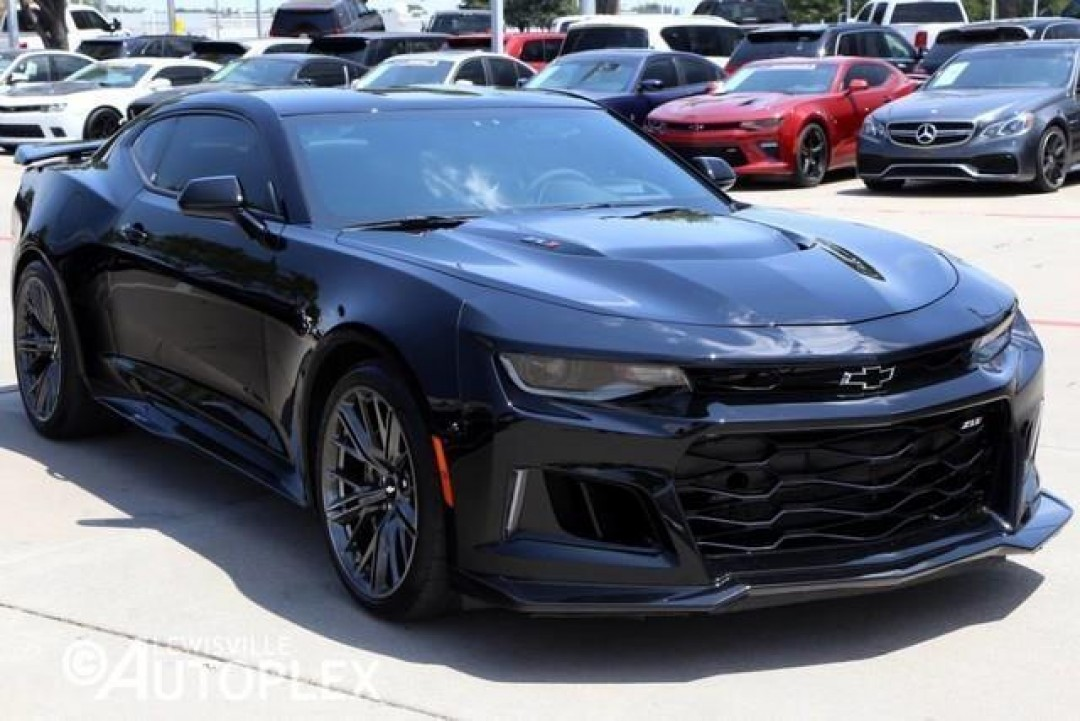 Шевроле камаро 6. Chevrolet Camaro 6 поколение. Шевроле Камаро 5 поколения. Chevrolet Camaro SS 6 поколение.