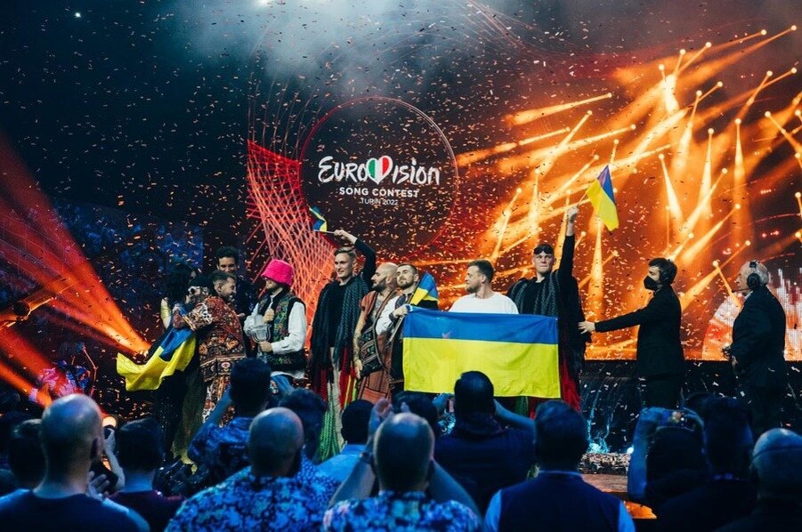    Украинская группа после победы на Евровидении. Обложка © Сайт Евровидения / EBU / SARAH LOUISE BENNETT