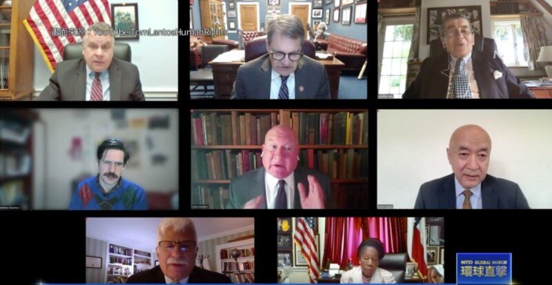 Экспертная дискуссия во время слушания (фото TV NTD)