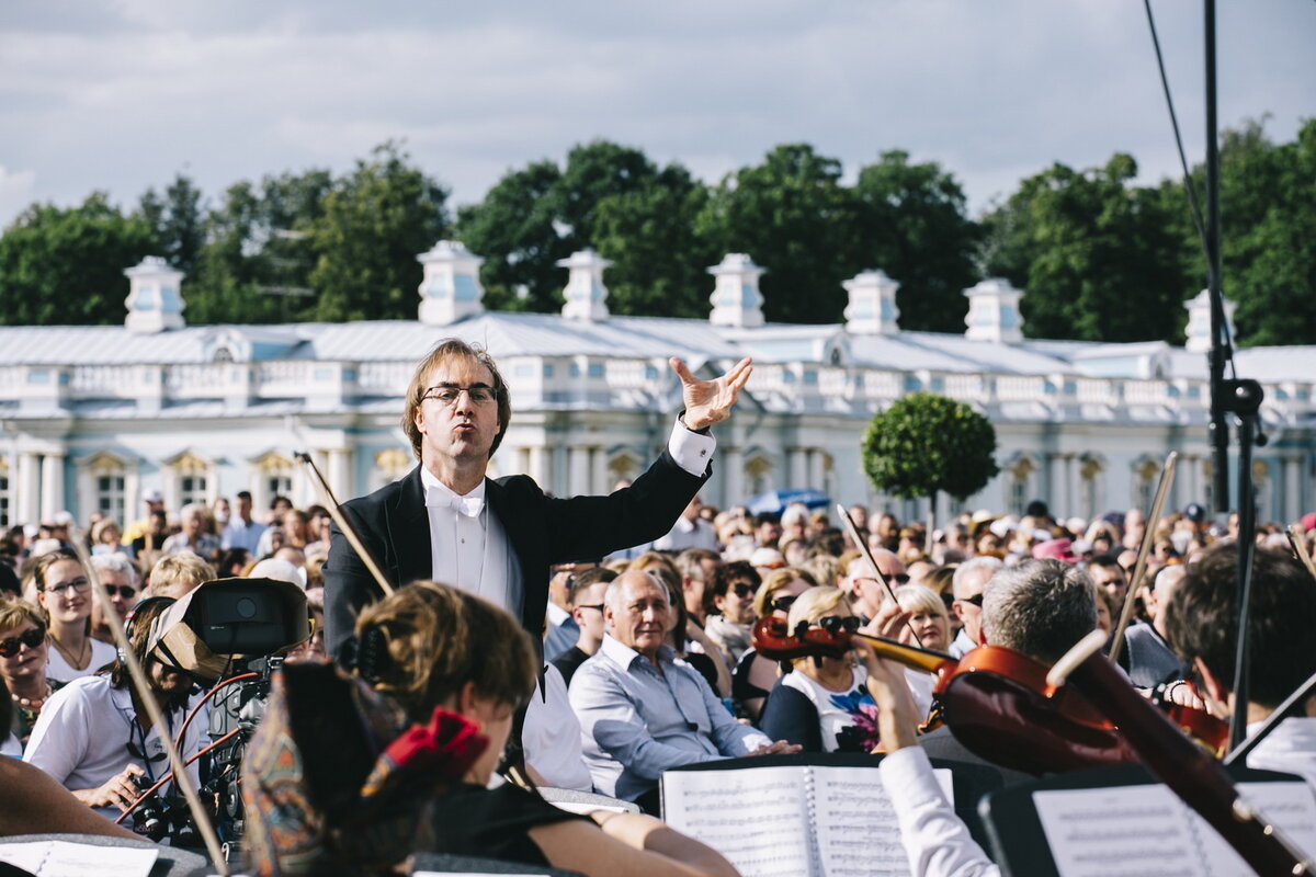 Культурные мероприятия в санкт. Санкт-Петербургский Международный фестиваль «опера – всем-2023». Фабио Мастранжело опера всем. Международный фестиваль «опера – всем». Эдинбургский Международный фестиваль опера.