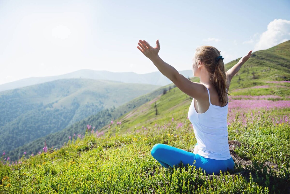 https://yoga-in-greece.ru/