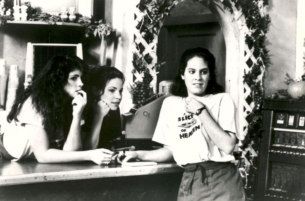 Кадр из фильма «Мистическая пицца» (1988)