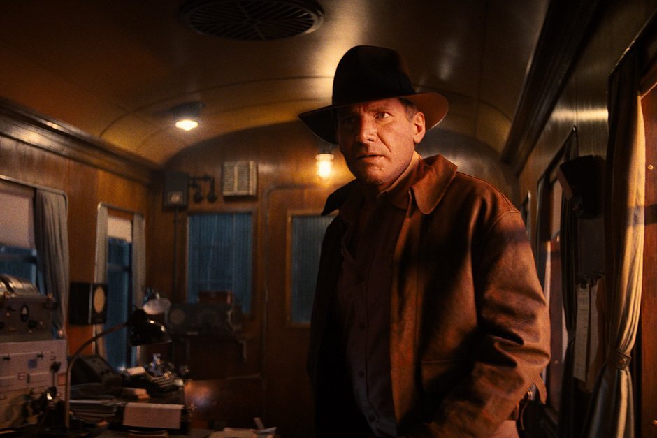 А вот и молоденький Форд