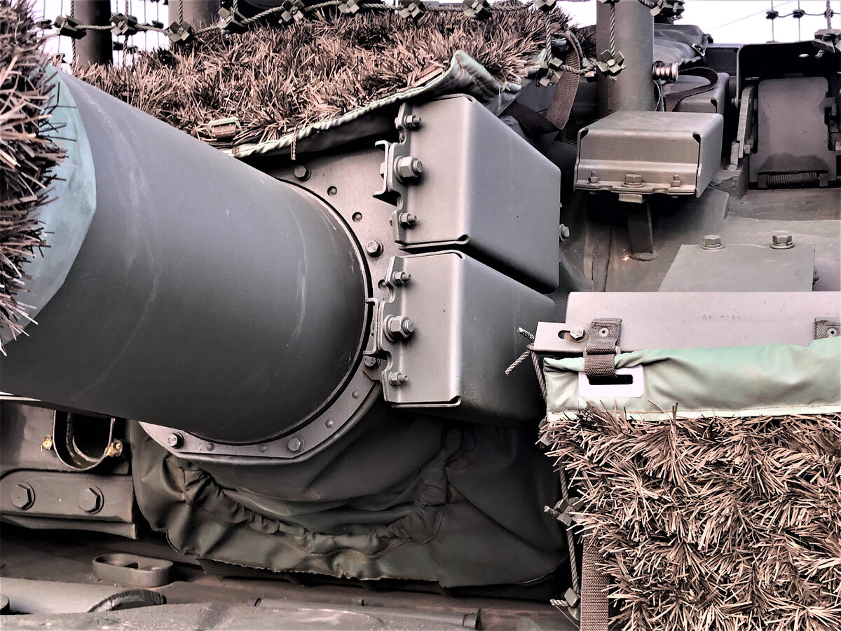 Дополнительная защита маски пушки. Снова "Контакт"...