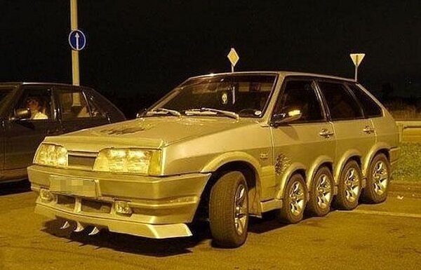 Фотографии забавного тюнинга автомобилей.