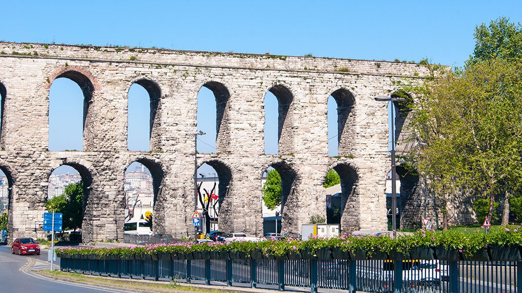Акведук Валента