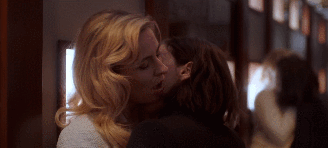 Звезда «Полдарка» любит пошалить... 