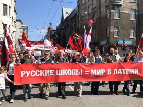 Делягин:«Задача этих государств заключается в подавлении русских.»