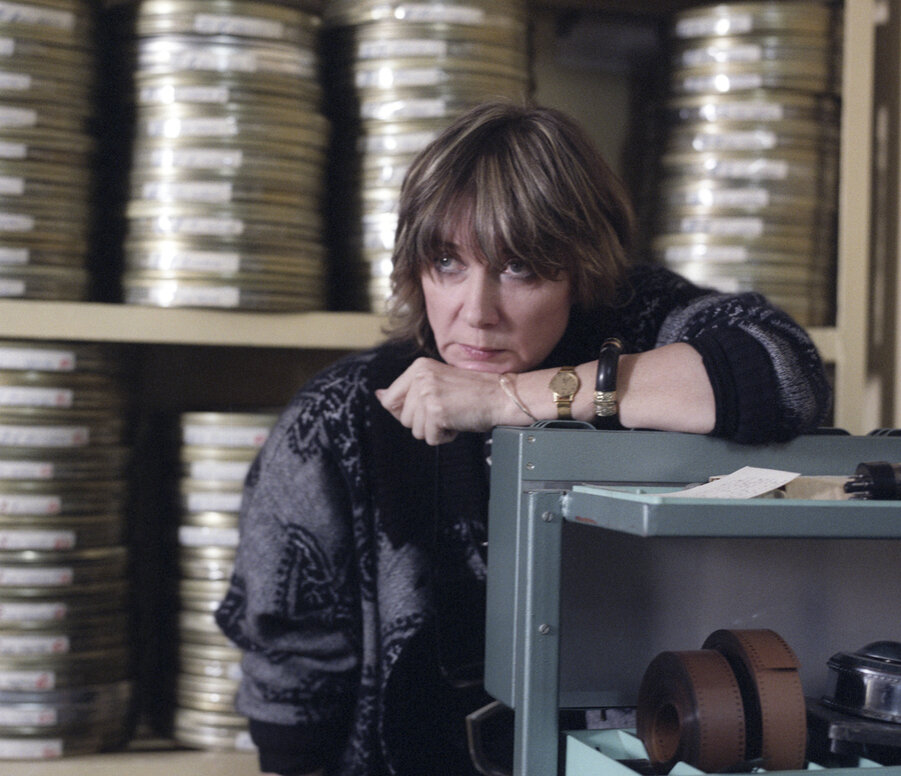 Алла Демидова. Кадр из Х/ф "Осень, Чертаново..."/russia.tv/