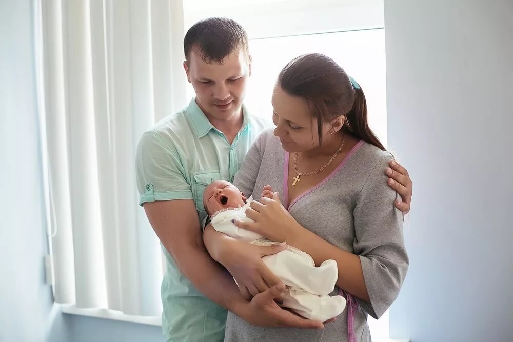 Папа блог. Выписка из роддома Ерамишанцева. ГКБ им а.к Ерамишанцева роддом выписка. Правила роддома. Идеи фото выписки из роддома двойни.