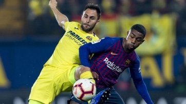 Фото: twitter.com/VillarrealCFДалеко не самый приятный визит предстояло совершить футболистам каталонской «Барселоны» перед очередным непростым этапом текущего сезона. «Вильярреал», хотя и находится в нижней части турнирной таблицы, не перестает от этого являться одним из наиболее неуступчивых коллективом в стенах родного «Эстадио де ла Керамика».
