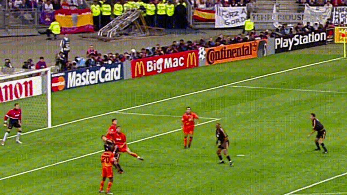 2:0. Стив Макманаман. 67 минута.