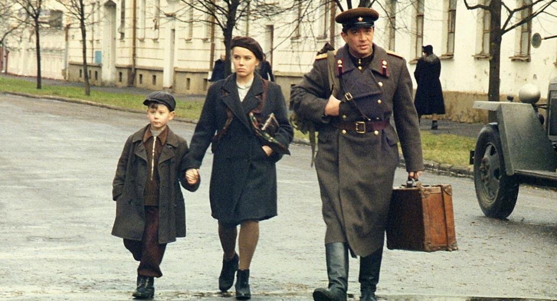 Михаил Филипчук,Екатерина Редникова и Владимир Машков.Фильм "Вор".Фото из свободного пользования.