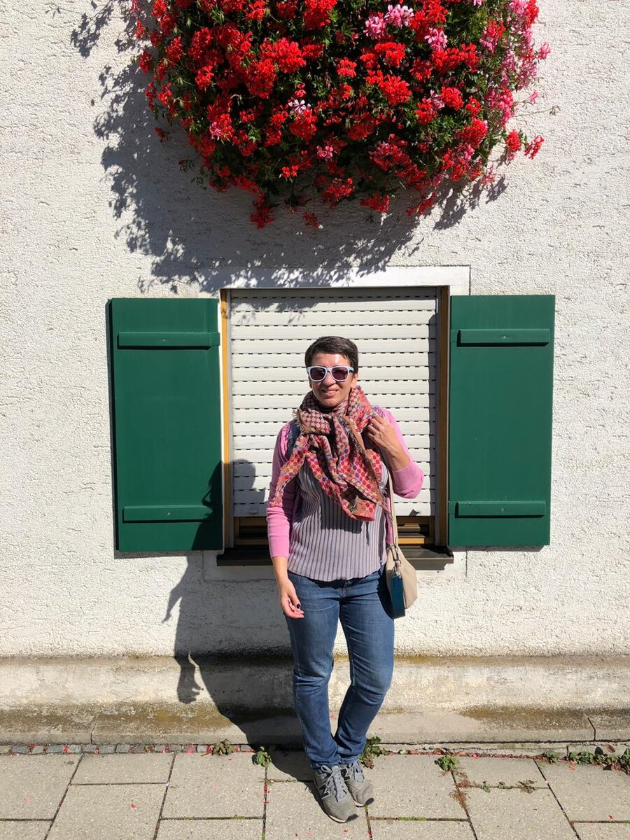 Автор не работал в школе. Но мог бы.