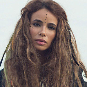 Источник фото: https://www.wday.ru/person/ayza-anohina/