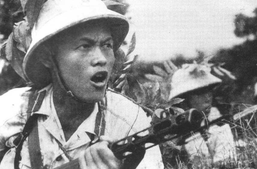 Боец армии Северного Вьетнама.