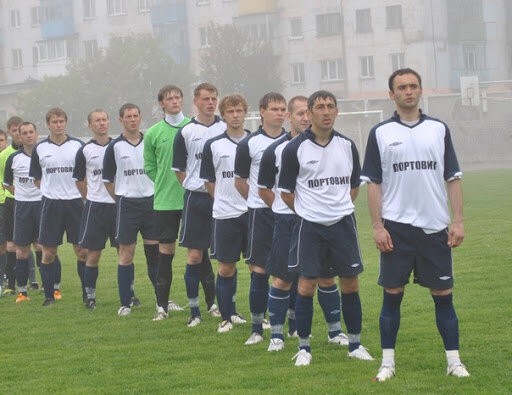 ФК ПОРТОВИК(ХОЛМСК)2011г.