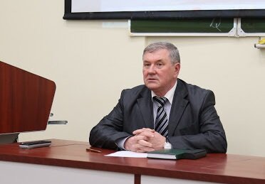 С.В.Зубарев на заседании научно-методического семинара