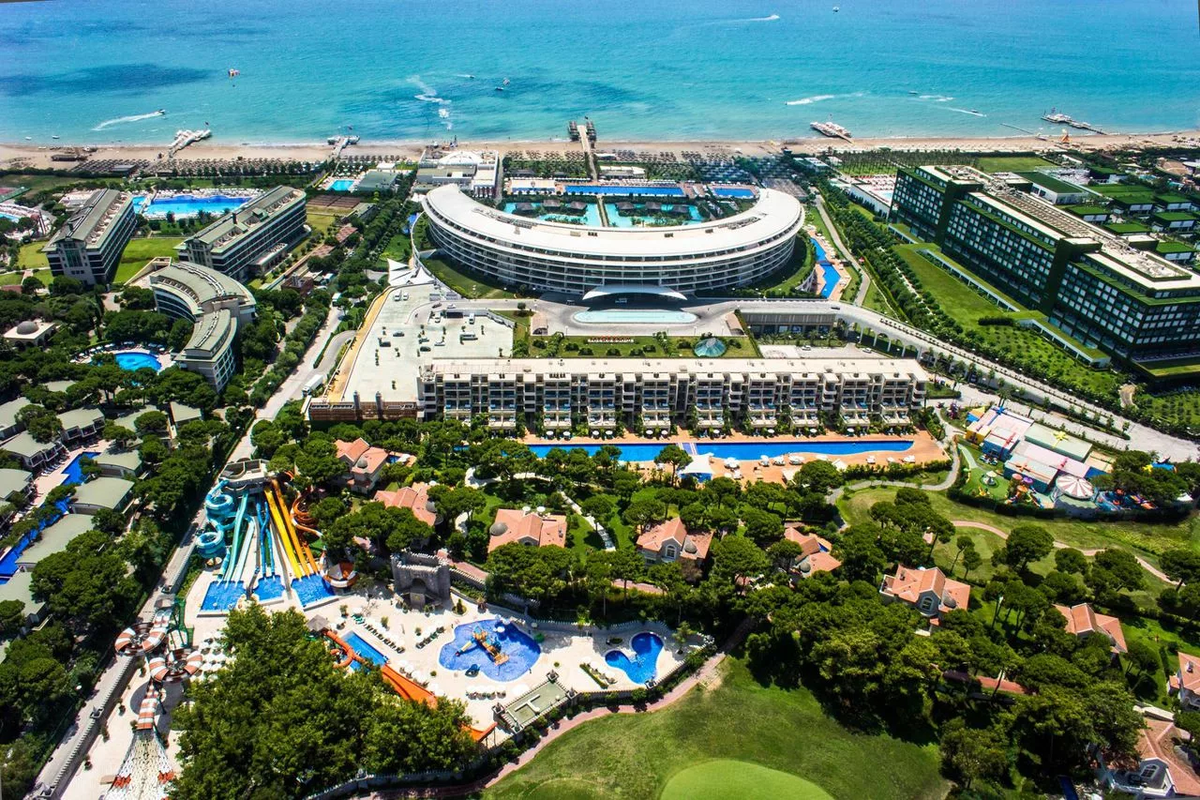 Территория отеля MAXX ROYAL BELEK GOLF RESORT 5*