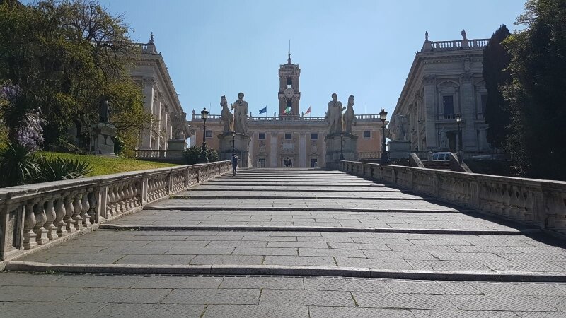 Рим, Капитолийская площадь Piazza del Campidoglio, фото из открытых источников в интернете