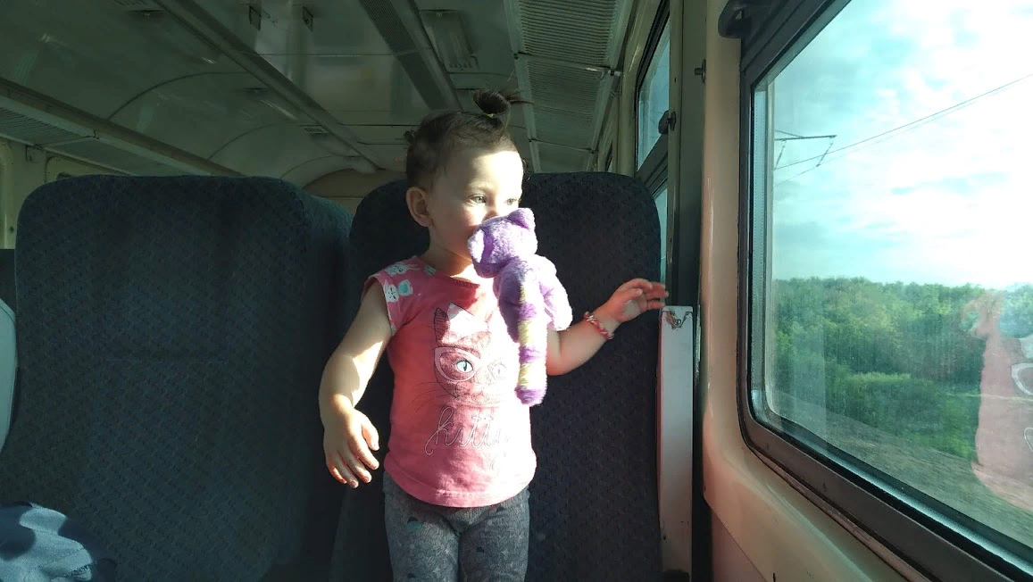 Новый способ носить игрушку, не занимая рук