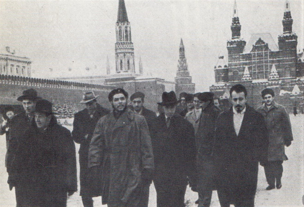 https://1.bp.blogspot.com/-HMu8IKXm_r0/XmP2O8860sI/AAAAAAAAXKM/KwM1TSgEiJ8KpXriv9YD4QQ3PsvEbq7cACLcBGAsYHQ/s1600/001.jpg 1960, первый визит Че Гевара в Москву. 