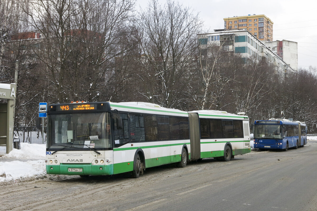 ЛиАЗ-6213 на маршруте №443 в Химках.