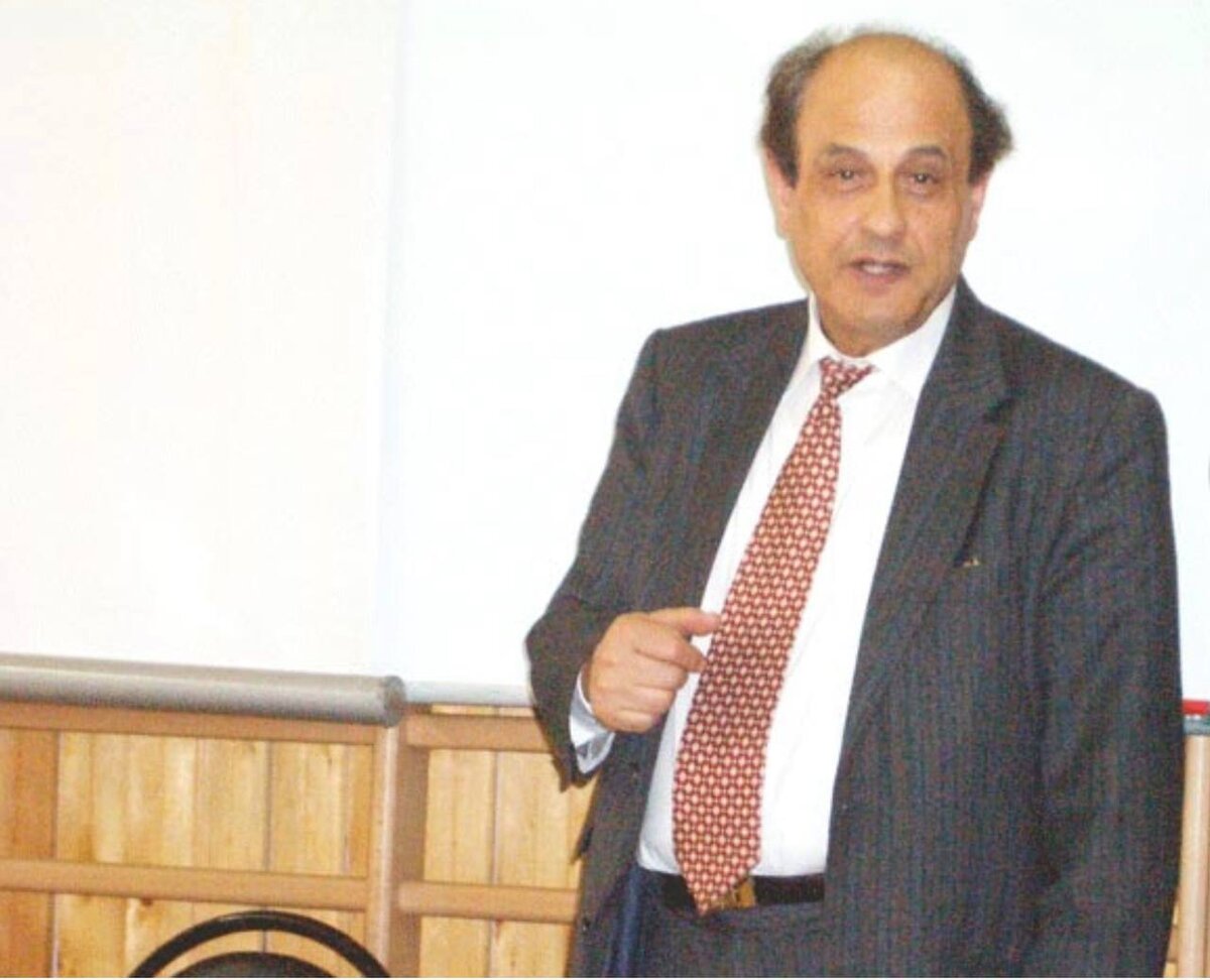 носсрат пезешкиан. носсрат пезешкиан как связана позитивная терапия и психосоматика. “психотерапия повседневной жизни”.