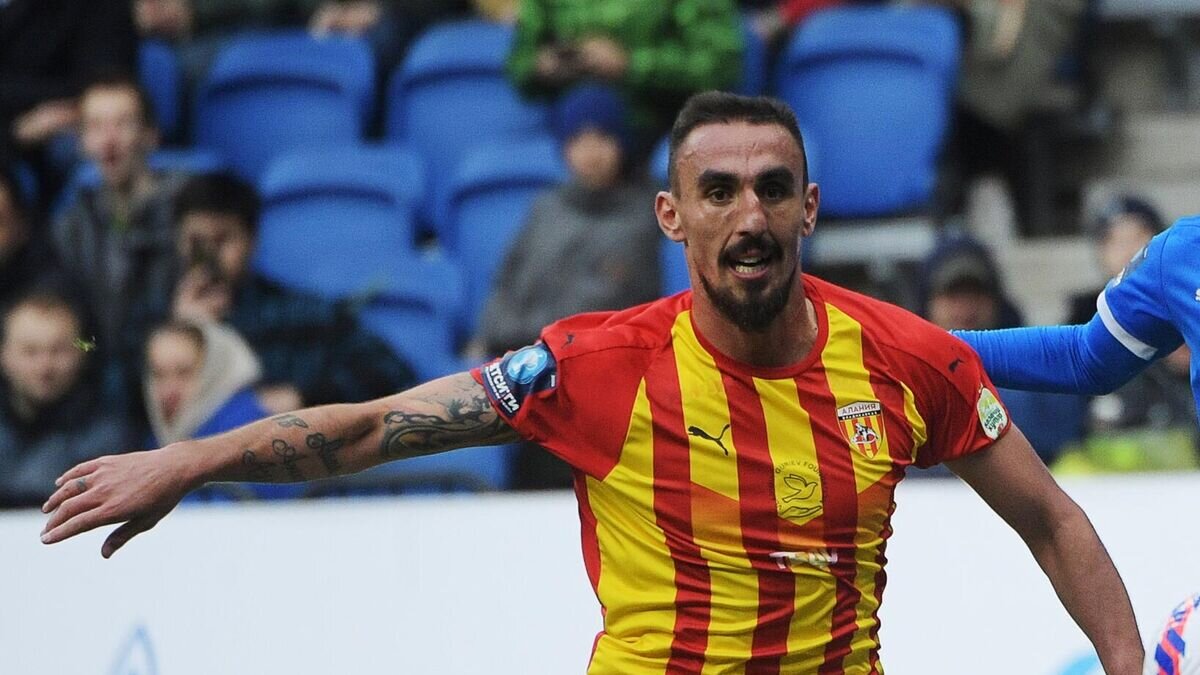    Алан Багаев и Арсен Захарян (слева направо)© РИА Новости / Владимир Федоренко