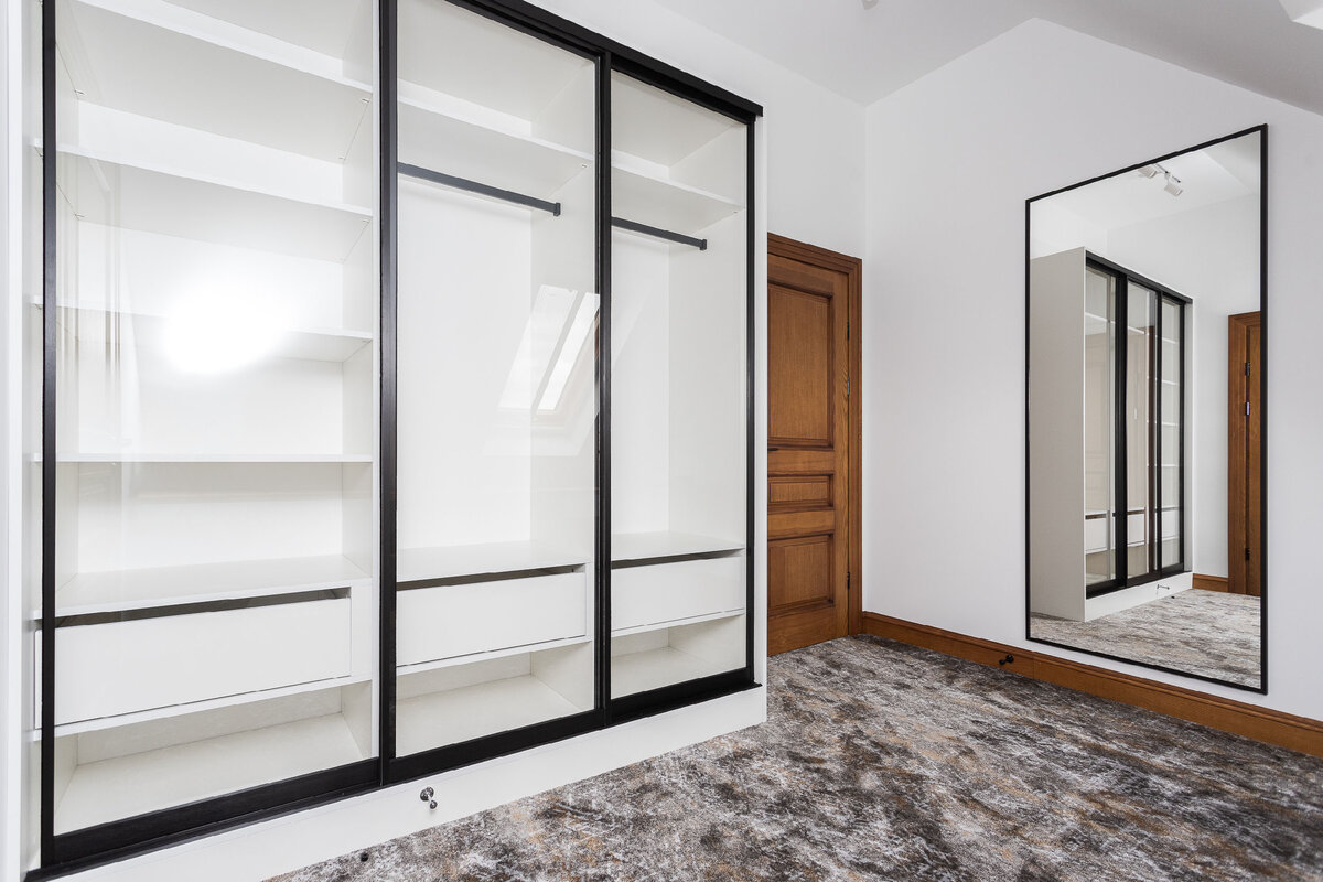 Прозрачные двери