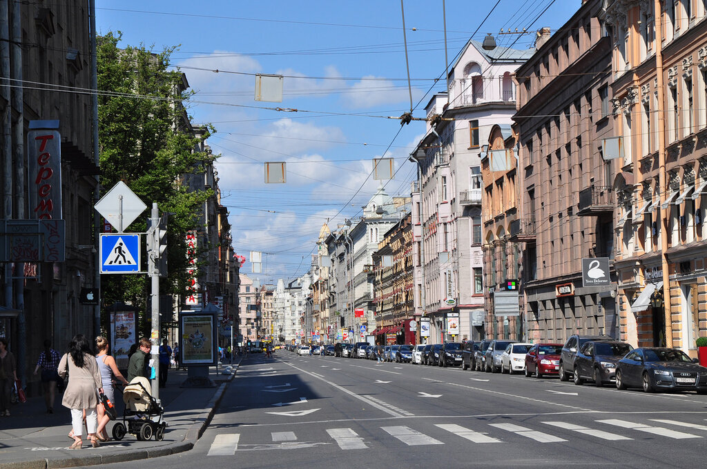 Большой проспект Петроградской стороны. Фото с сайта https://boris-mavlyutov.livejournal.com