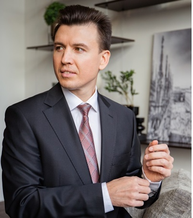 Артур Бикбулатов - независимый финансовый советник