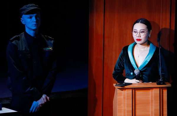 Знаменитая певица и артистка Ян Гэ отреклась от своей второй родины, и слова не сказав про Россию, в которой долго жила. Фото © ТАСС / Артём Геодакян