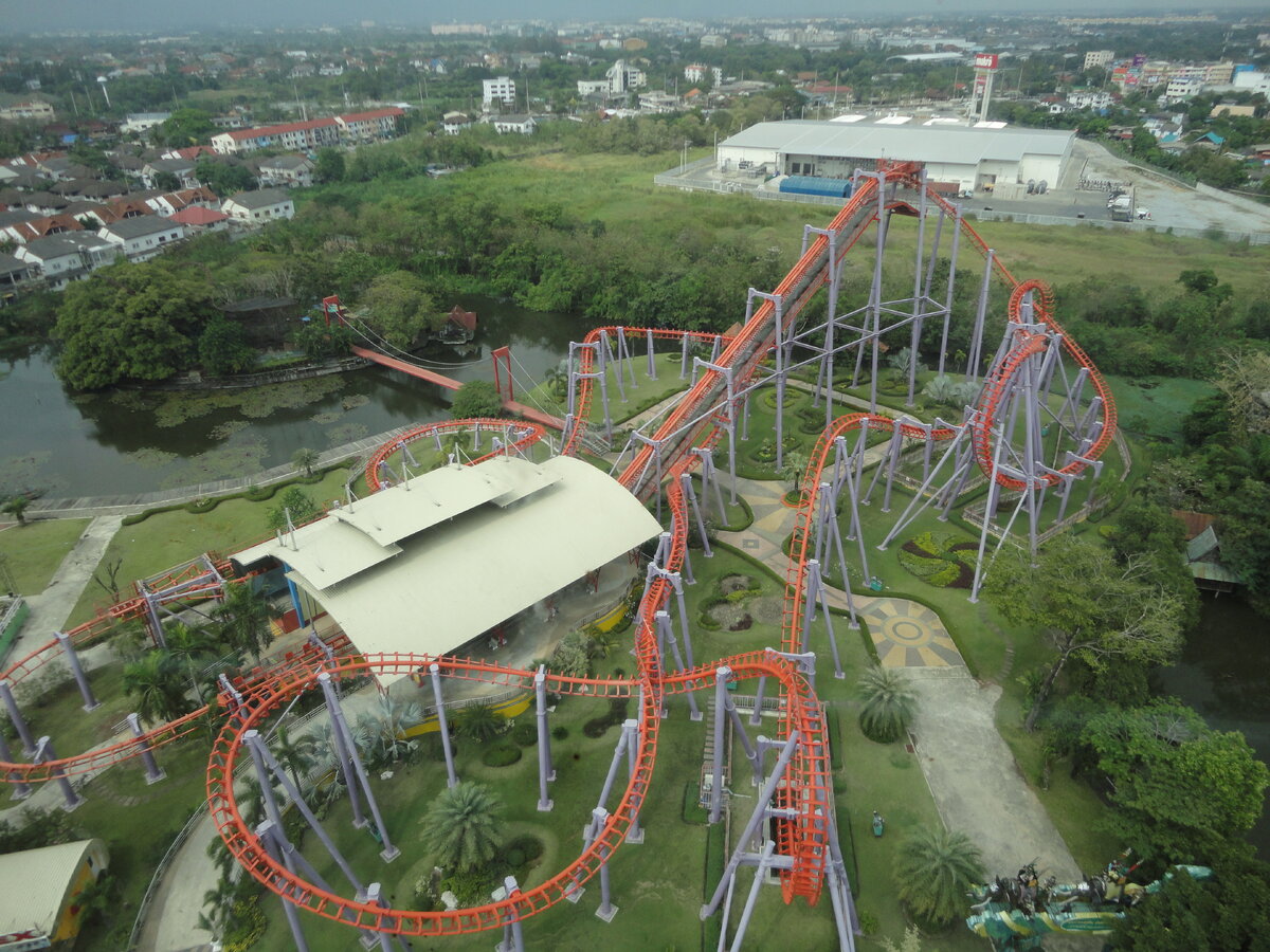 Если вы решили посетить этот парк находясь в Паттайе-100% берите экскурсию, выйдет гораздо дешевле