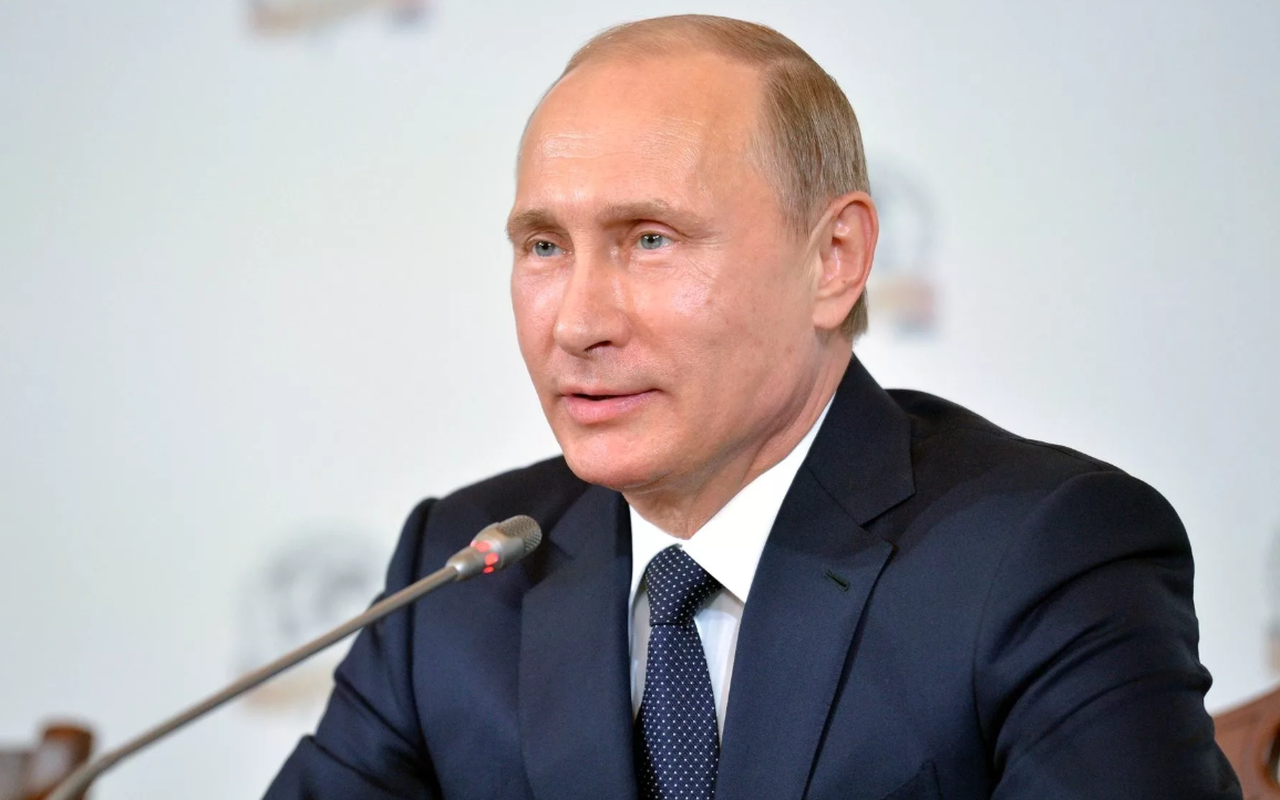"Страну ждет стабильный экономический рост"
