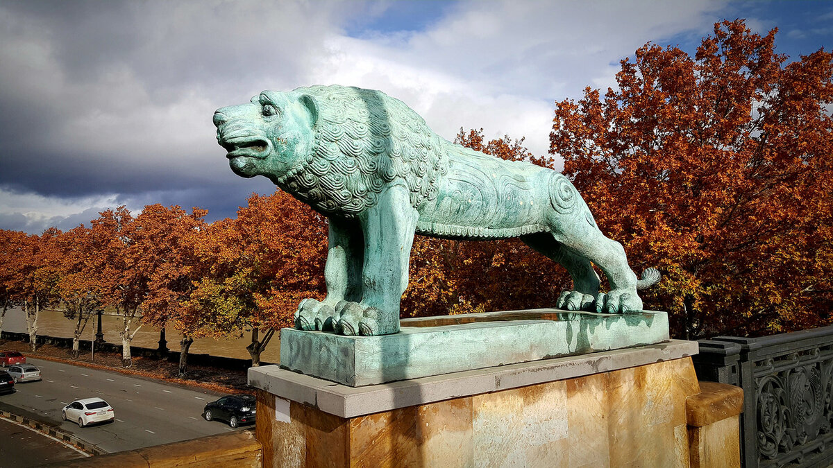 Мост в Тбилиси