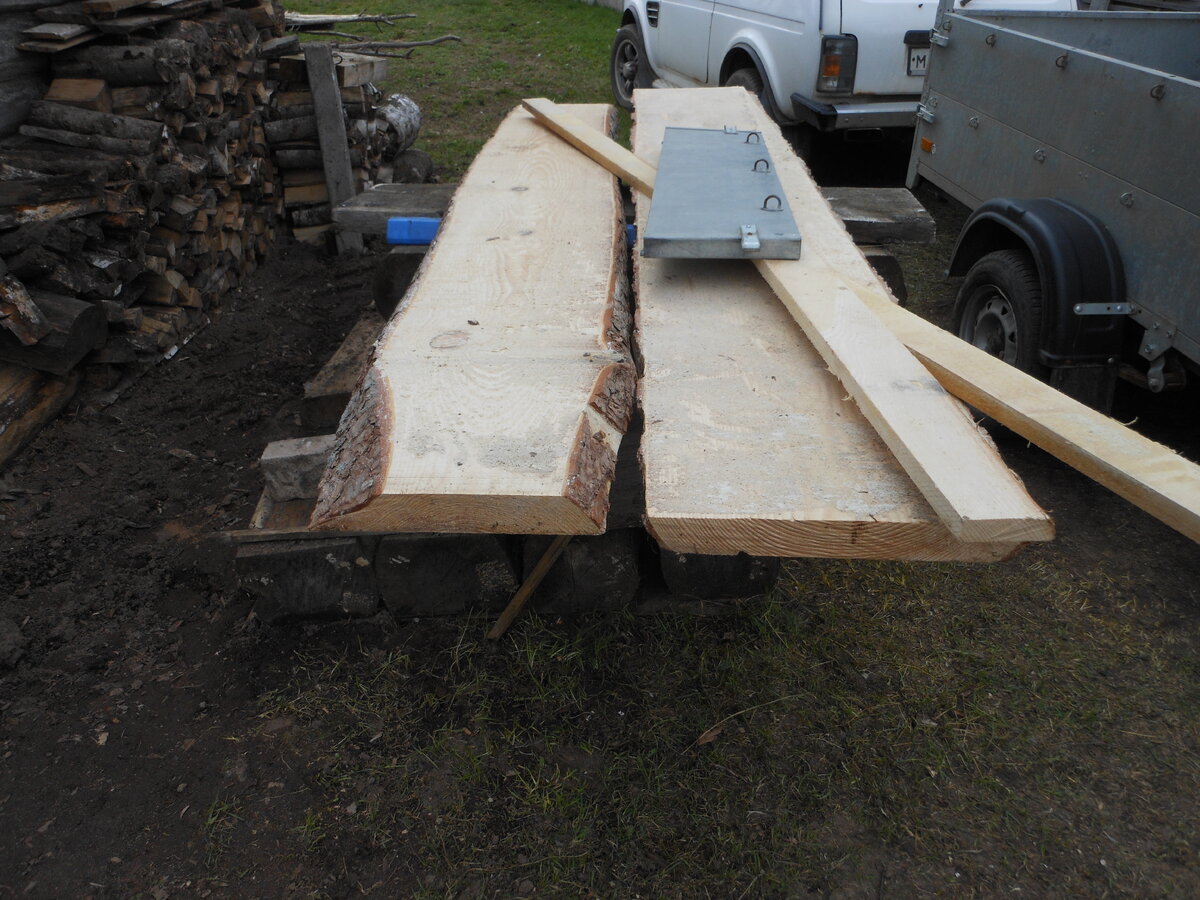 это толстые плахи достались из кучи обрезков