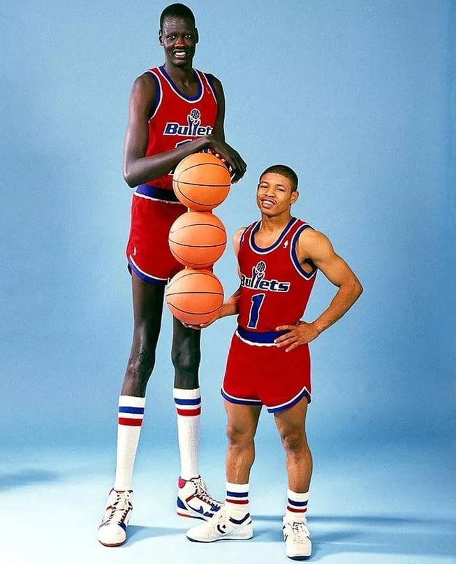 Muggsy Bogues